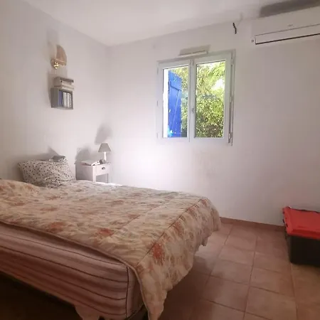 Chantal Proche Centre / Piscine / Clim / Parking * Frontignan