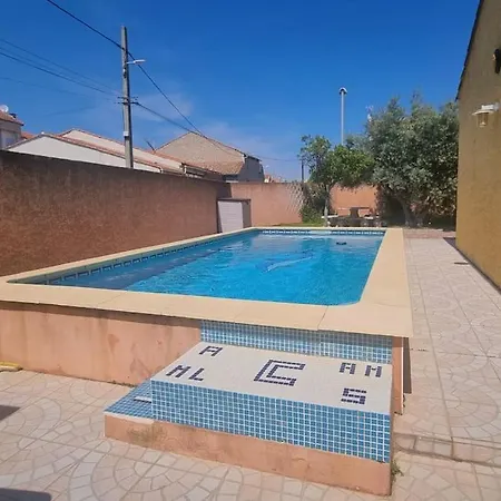 Chantal Proche Centre / Piscine / Clim / Parking Frontignan