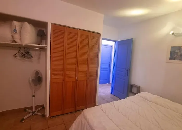 Villa Chantal Proche Centre / Piscine / Clim / Parking Frontignan